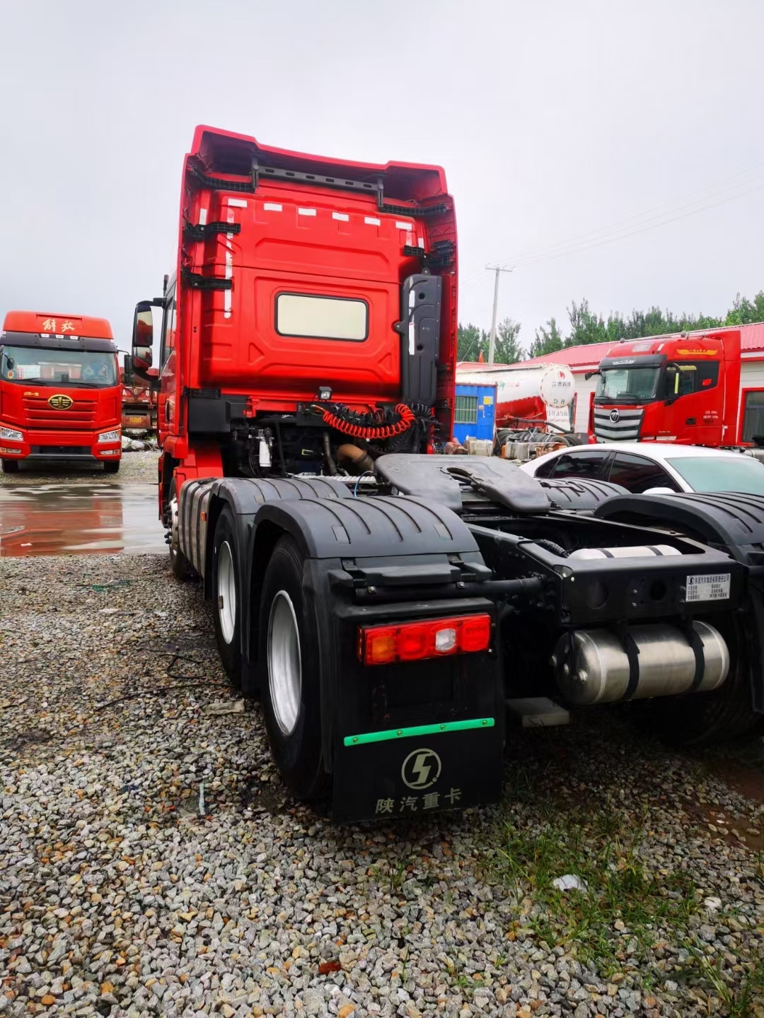 一年的德龙x5000牵引车,国五排放,480马力