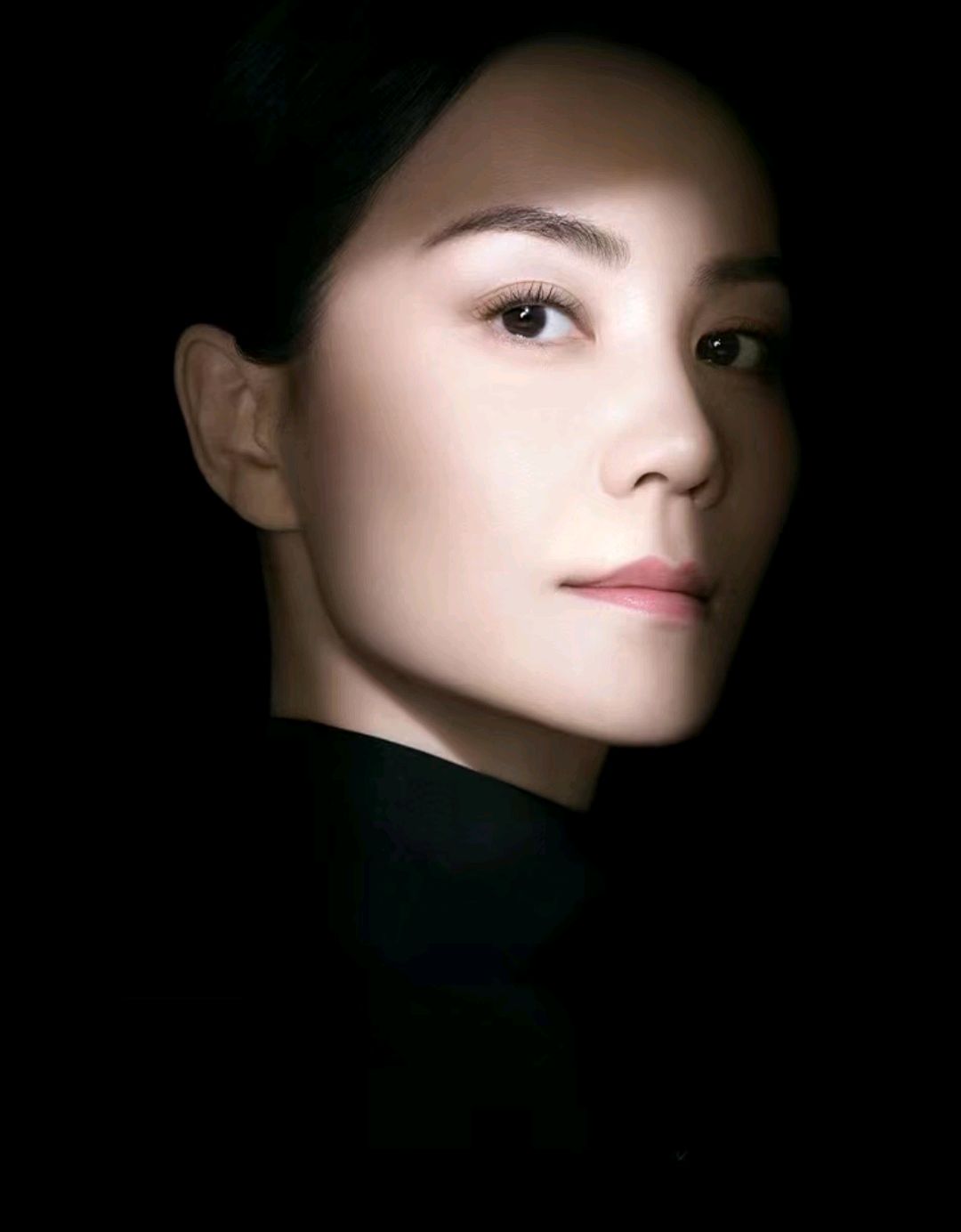 谢霆锋发文祝王菲生日,疑是高调表白