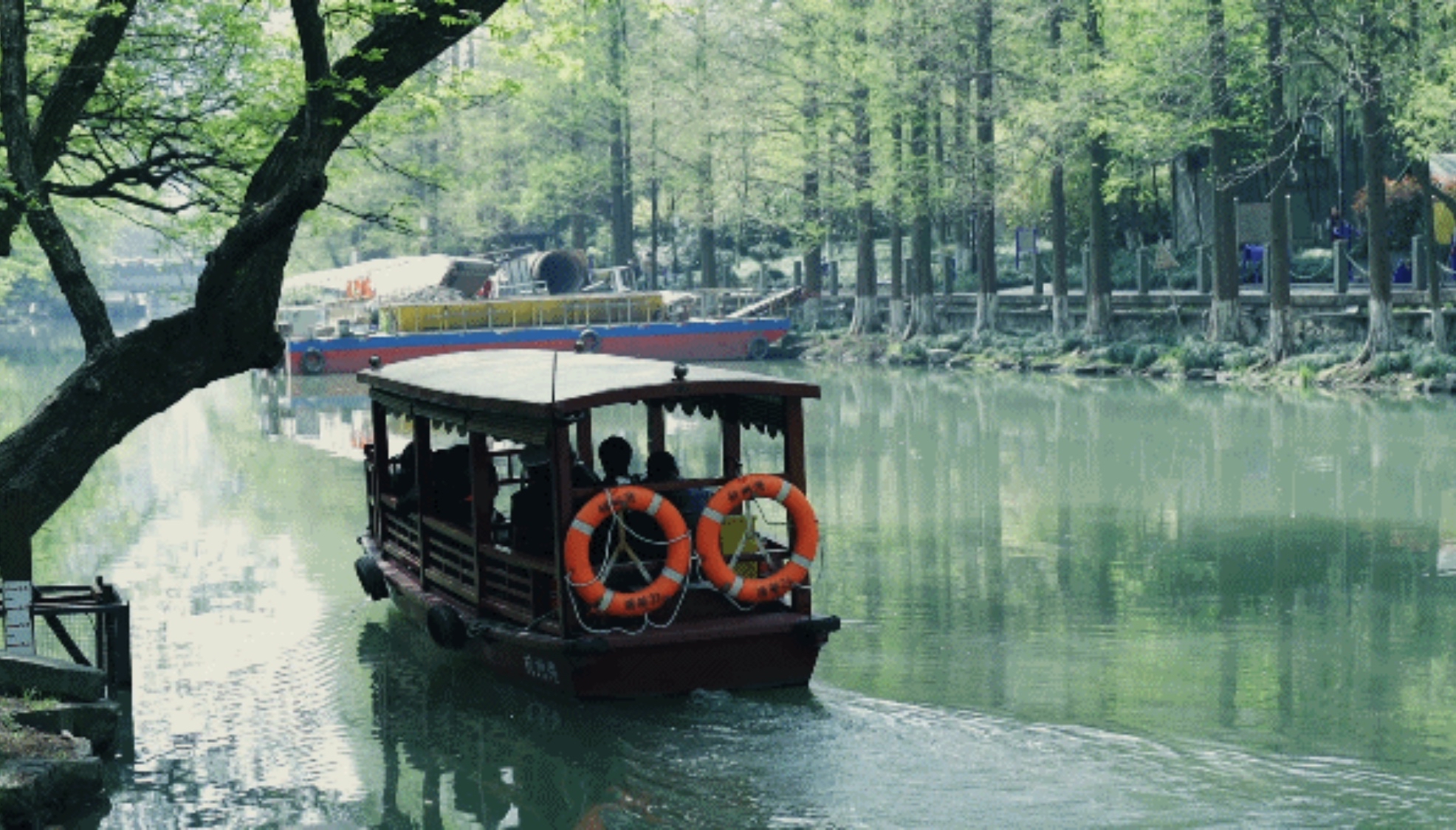 水上巴士,世界遗产大运上的交通工具,坐过吗?