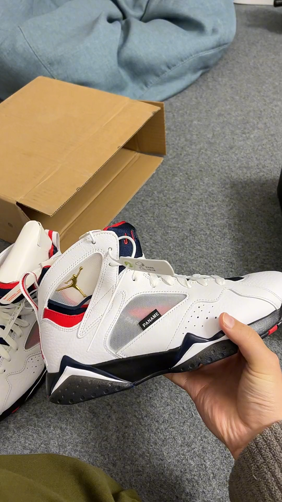 aj7大巴黎真的越看越好看