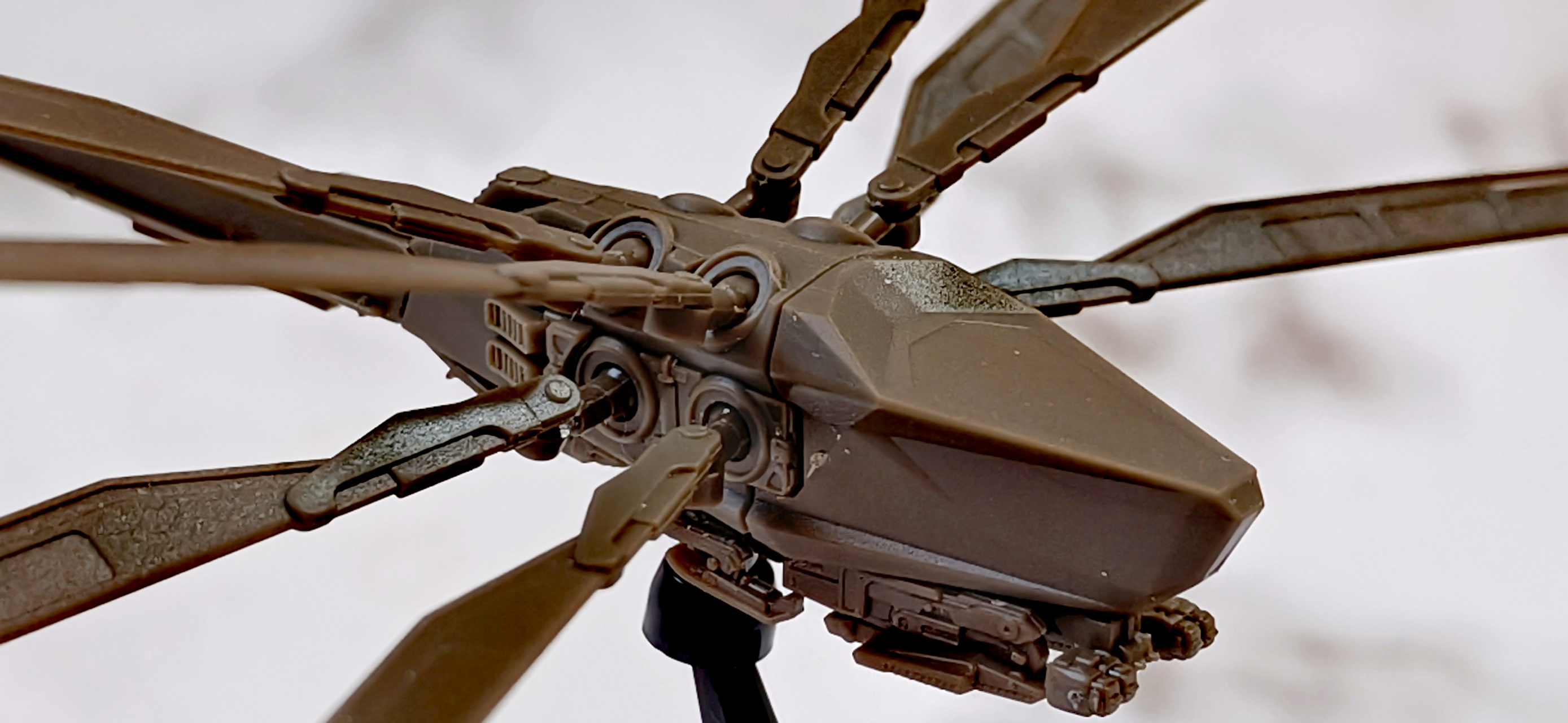 模型欣赏:meng模型 电影《沙丘》扑翼机,依靠八对机翼扇动飞行,by ab