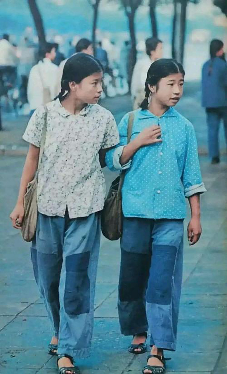 发现没有,当今社会, 60后是幸福的一代人, 70后是沉默的一代人, 80后