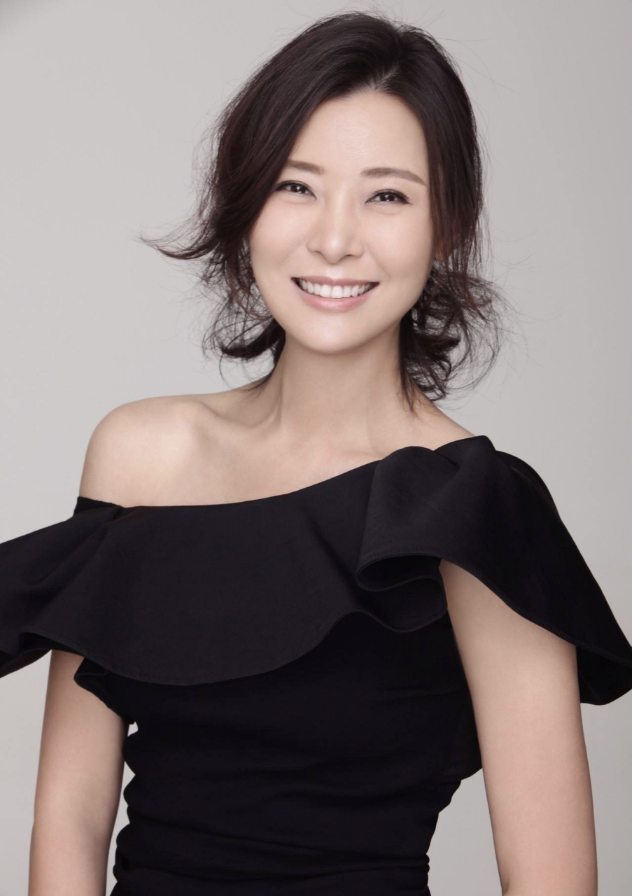 柯蓝,1972年7月25日出生于中国北京市,中国内地女演员,主持人,模特.