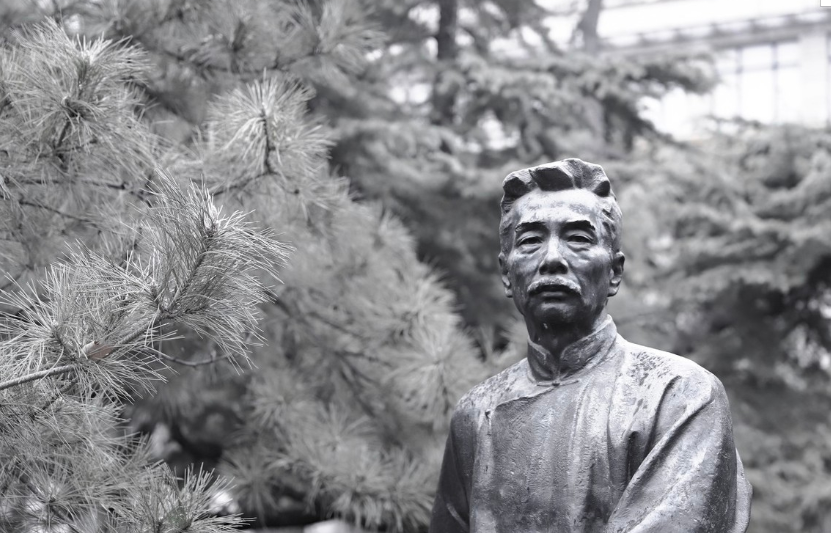 朝花夕拾10篇主要人物介绍是什么呢?