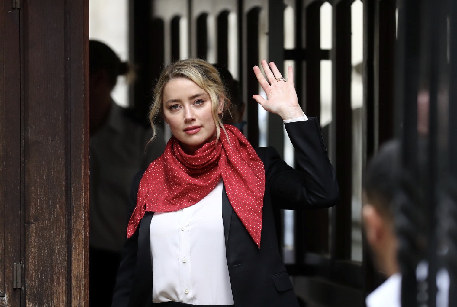 艾梅柏·希尔德(amber heard)伦敦最新街拍照