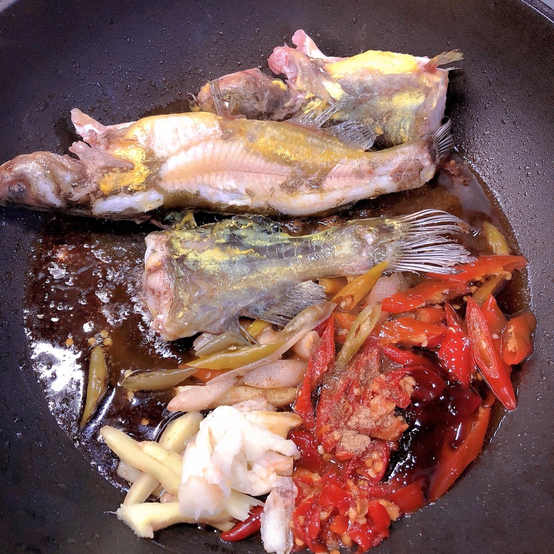 家常菜系列之荤菜,红烧黄刺鱼,鲜嫩入味