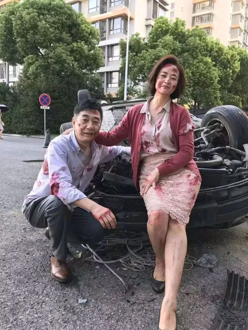 永年杨庆社老婆砸车图片