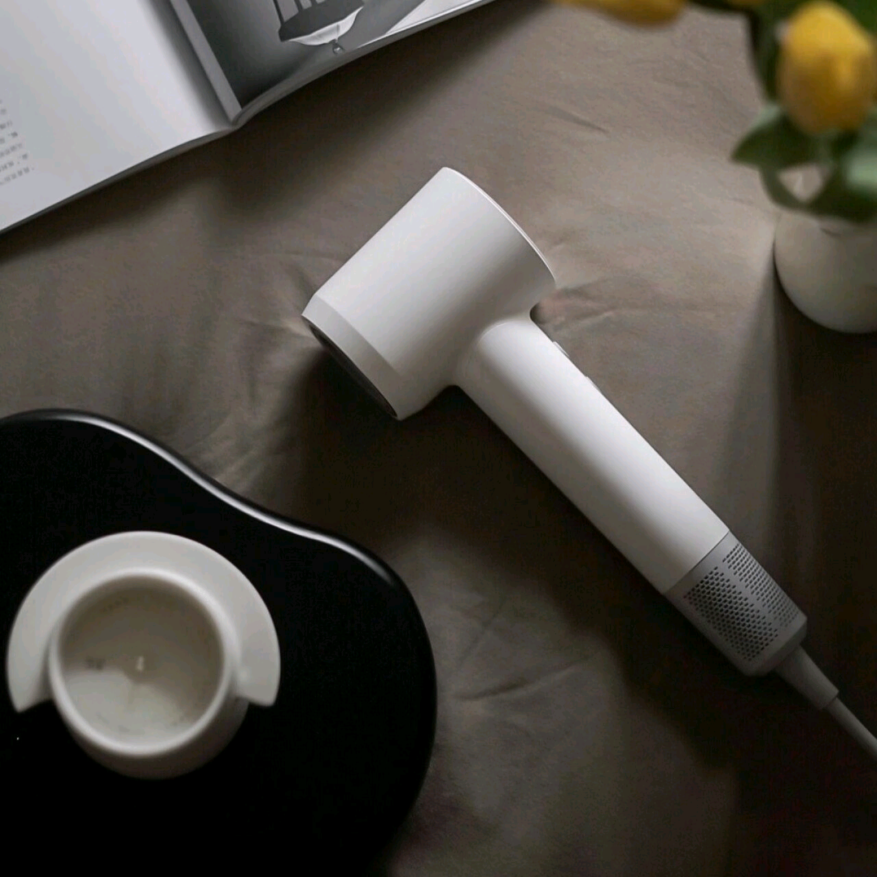 徕芬se吹风机评测:六重降噪,负离子大风力,轻松实现干发自由