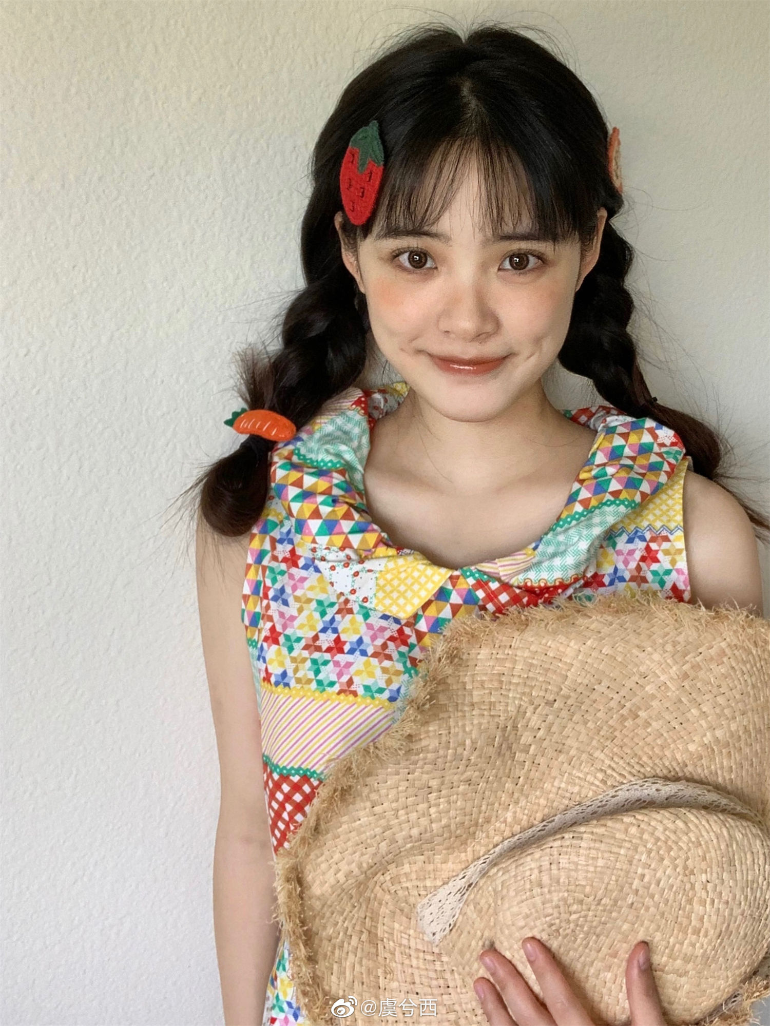 虞兮西是不是很有钱?微博虞兮西期待春游欣赏! 虞兮西是不是很有钱?微博虞兮西期待春游欣赏!