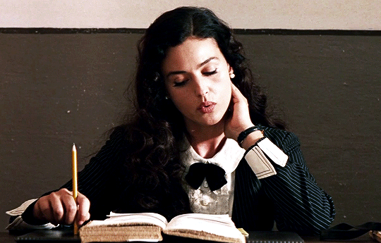 《西西里的美丽传说》:从玛莲娜那里学到的10个时尚技巧