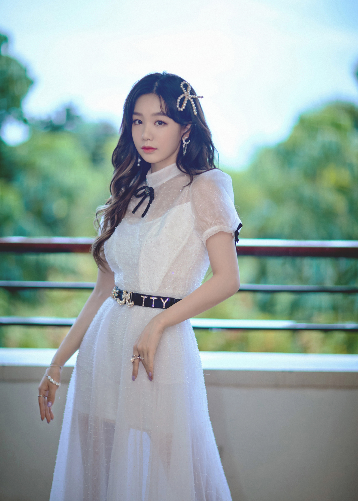 "美少女"徐梦洁:甜美可爱,亭亭玉立