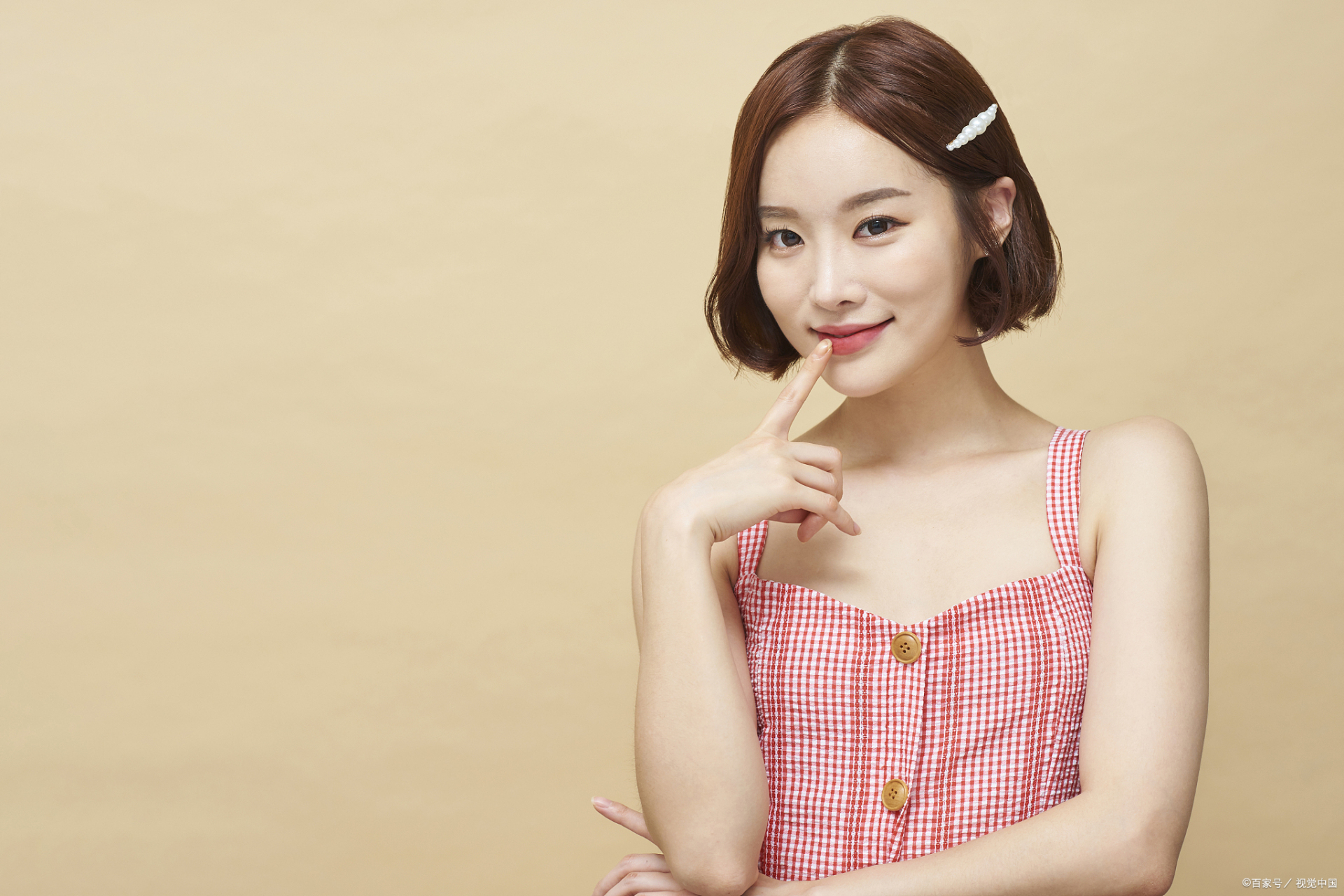 会谈恋爱的女生其实都是大方又敞亮的人 比如,她对男生有好感,她就能