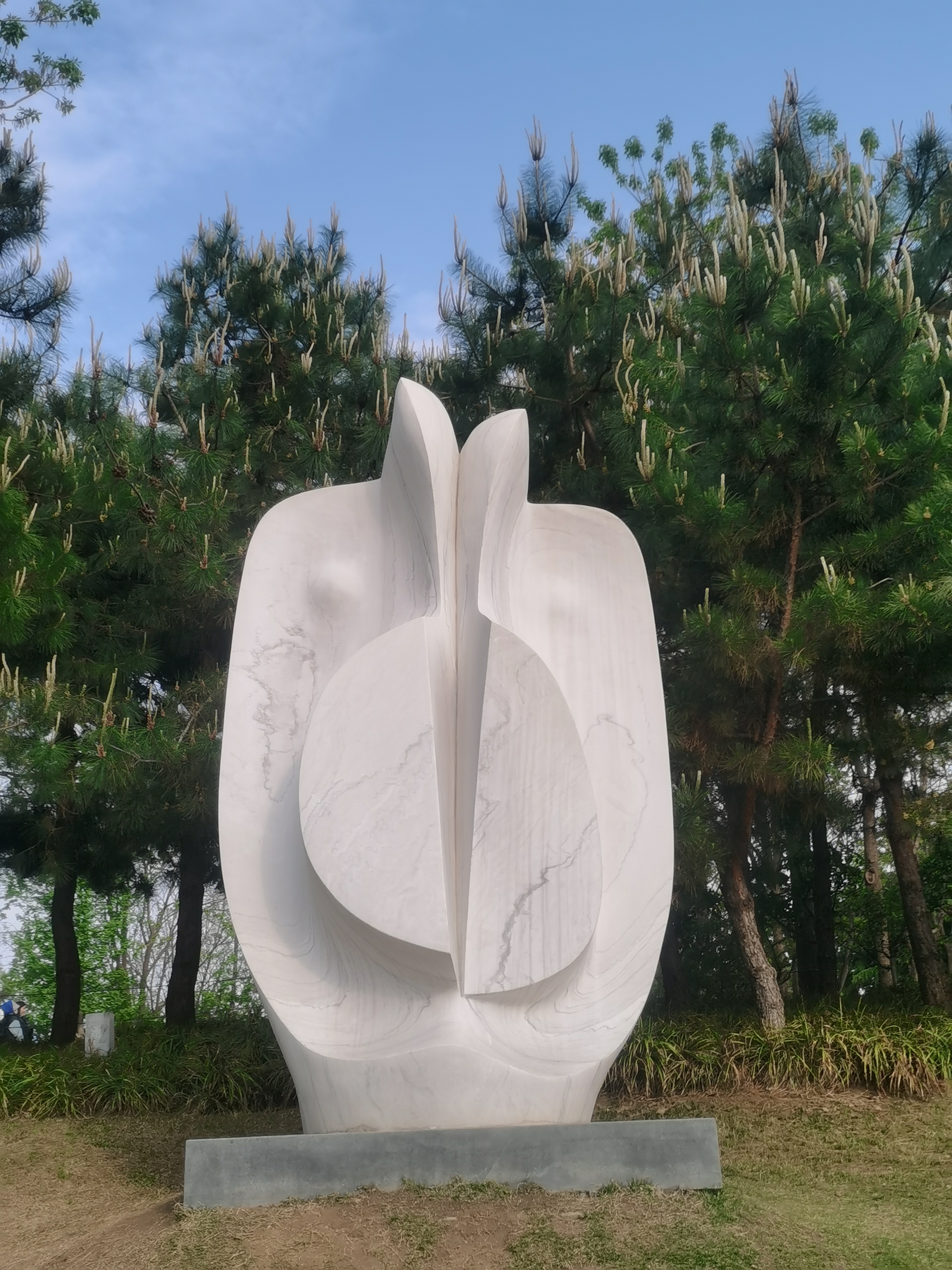郑州公园水景玻璃钢雕塑报价 baijiahao.baidu.com