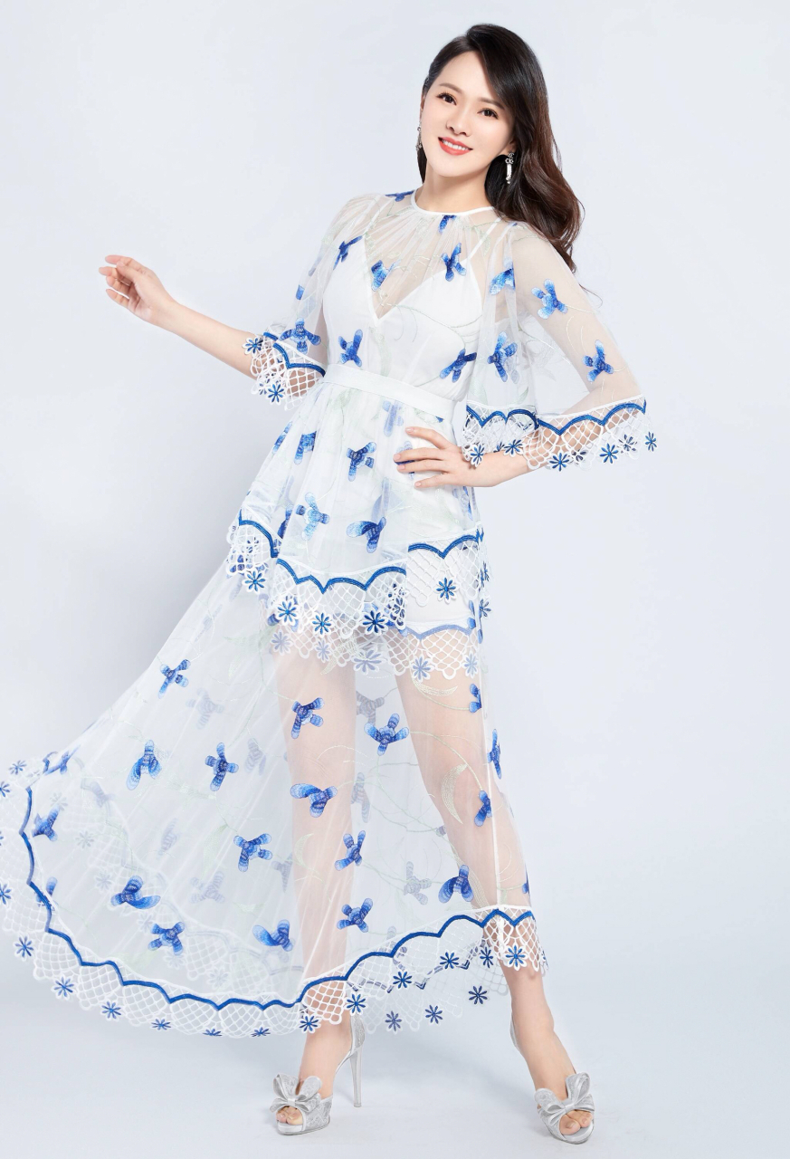 伊能静  美腿玉足合集