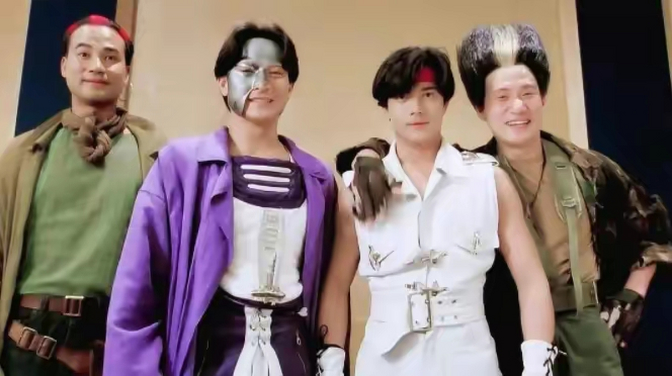 电影,超级学校霸王,里面的演员可谓是阵容非常豪华了.