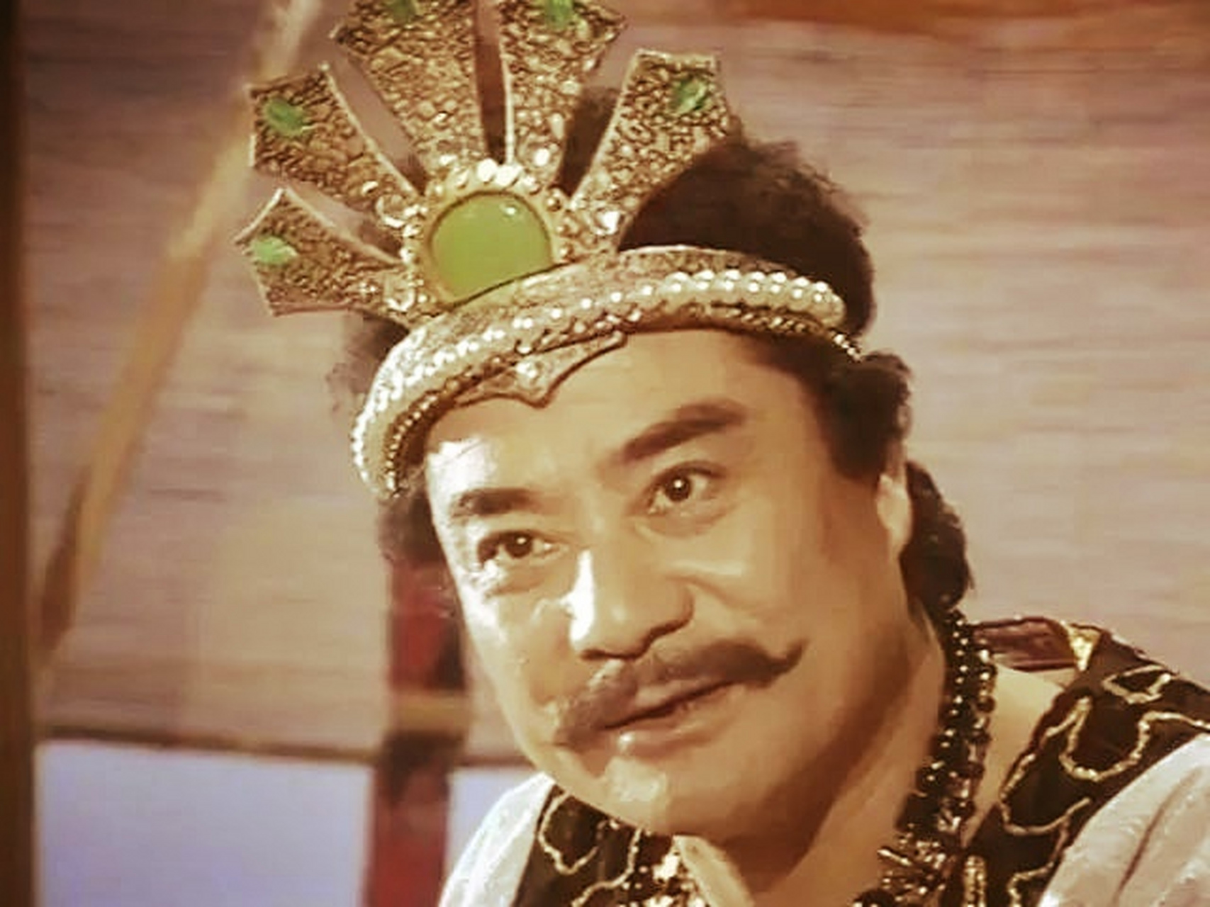 最近《封神》电影热播,大家对费翔扮演的纣王形象也颇有争议.