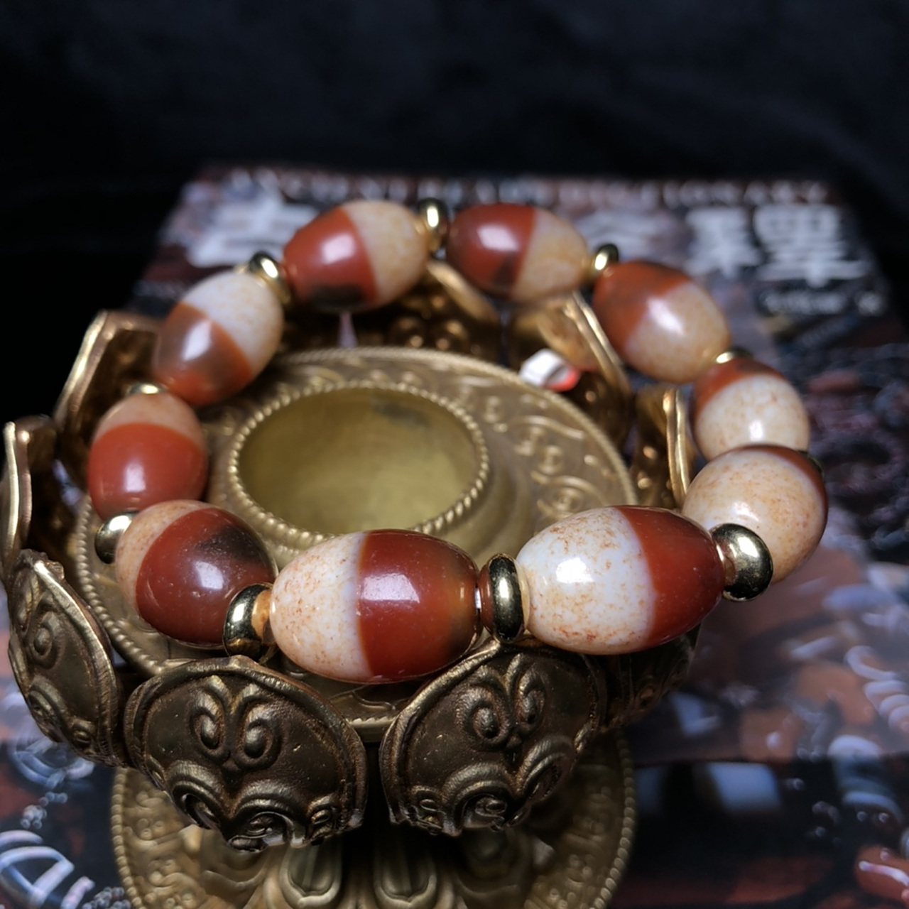 藏区回流天地药师佛珠手串 藏族姑娘精心制作护身佛珠手串 尺寸:18*12