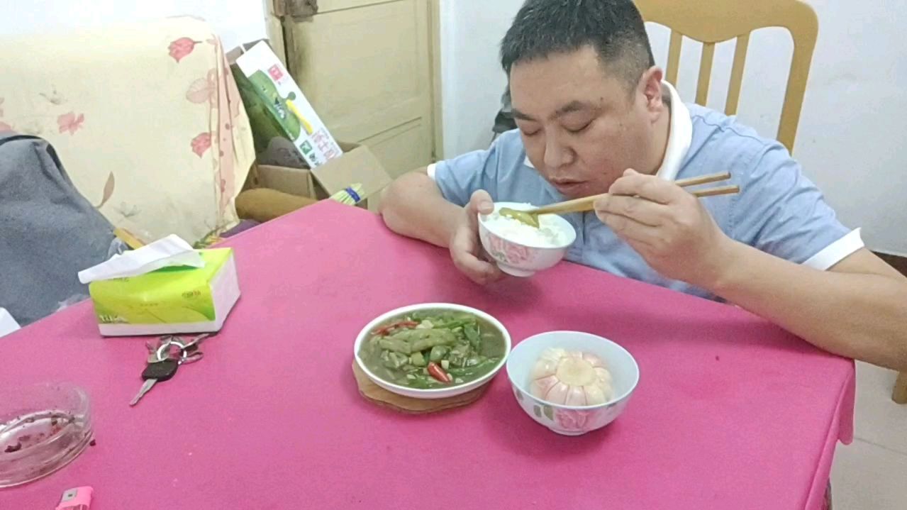 家常红烧茄子,嫩滑,爽口好吃得停不下来