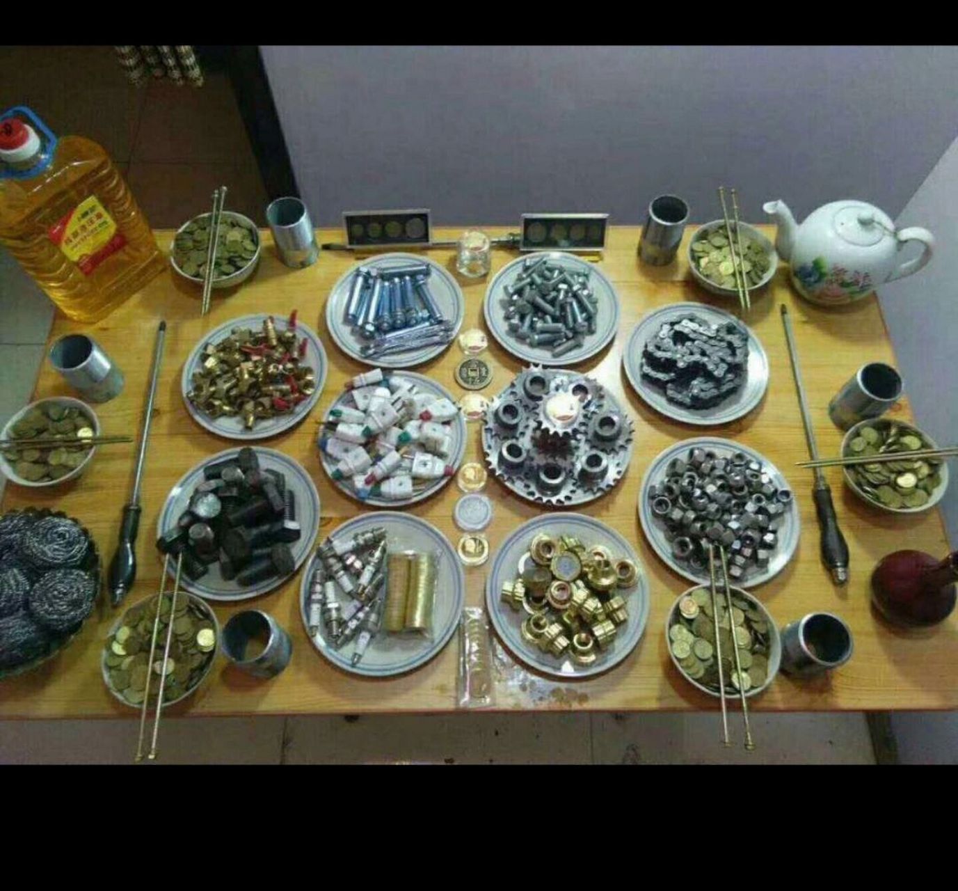 这才是男人想要的一桌硬菜吧.