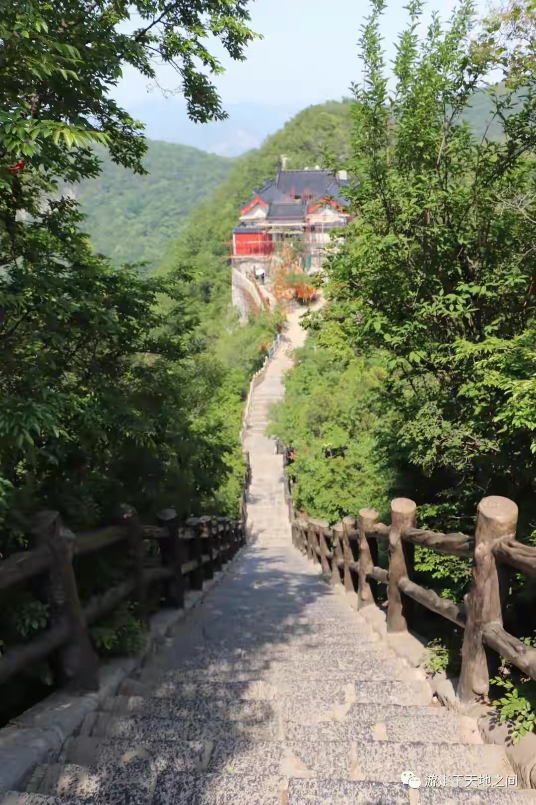 茱萸峰是云台山景区的最高峰,相传真武帝在此苦志修行成仙而去,此处便