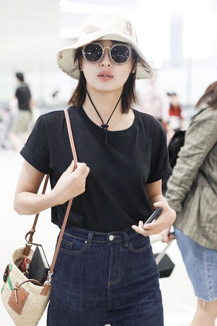 辛芷蕾诠释了穿的接地气也可以漂亮|||喜欢辛芷蕾的穿搭 适合普通人