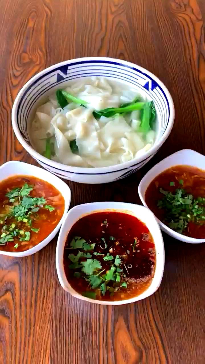 杨凌蘸水面,麻辣,蒜香,西红柿鸡蛋三种口味,带给你不一样的面食文化