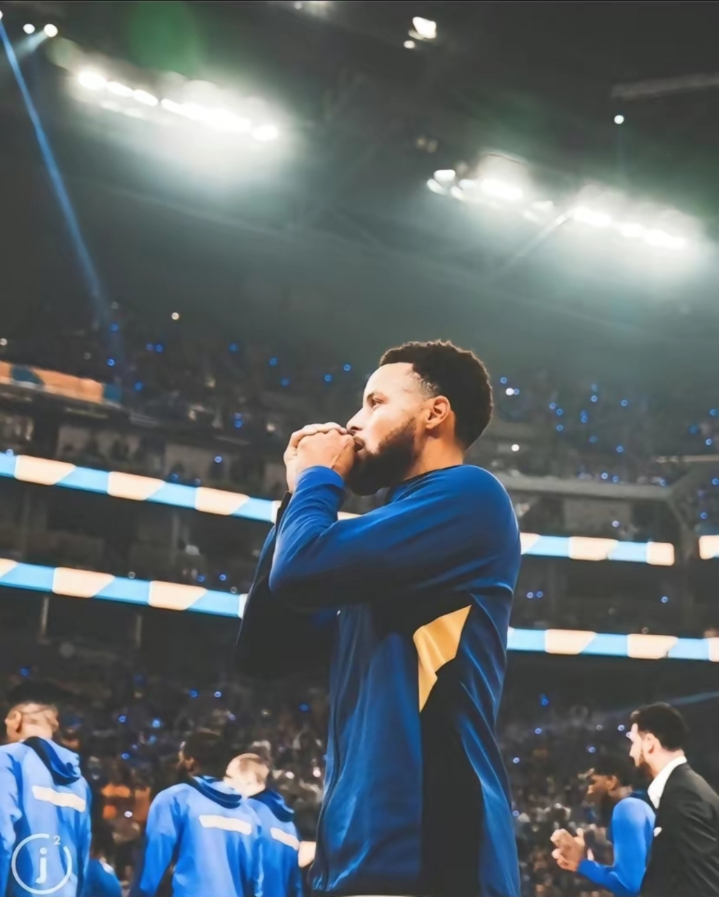 还不是该对自己说晚安的时候,斯蒂芬#金州勇士库里