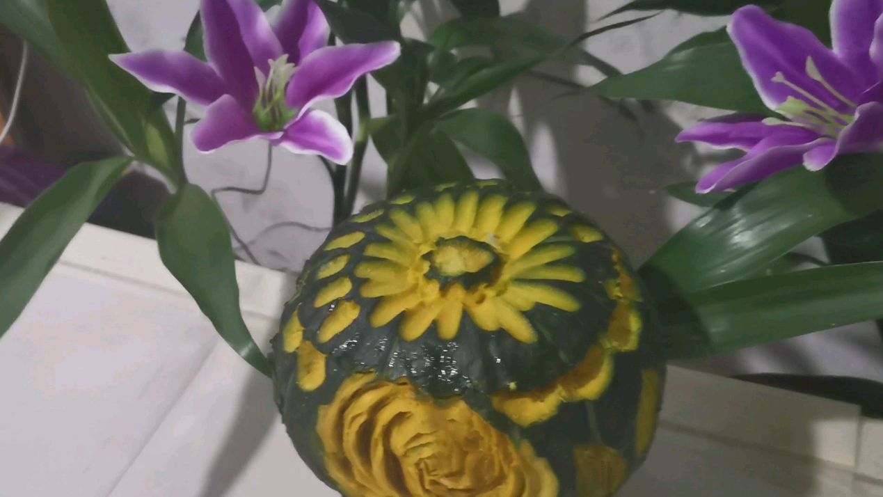 香酥软糯,八宝南瓜盅,传说中的极品美食,精心雕刻,详细讲说