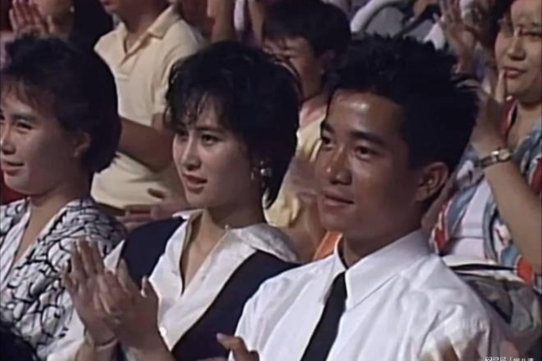 陈百强与何超琼的旷世奇恋,你含泪送我出嫁,我不顾世俗为你扶灵