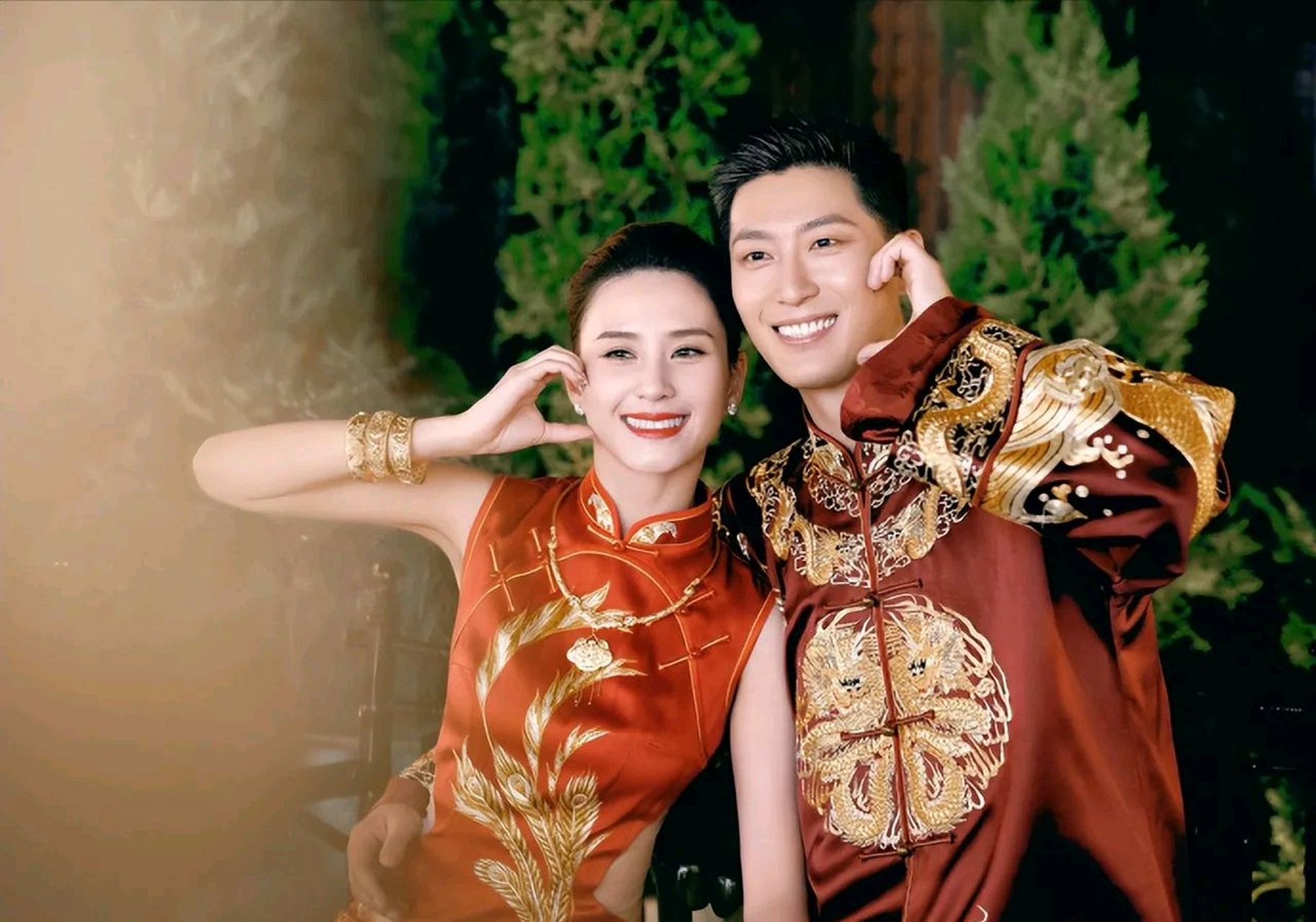 江疏影,窦骁主演的《欢乐颂4》正在热播中,两个人在剧中饰演一对