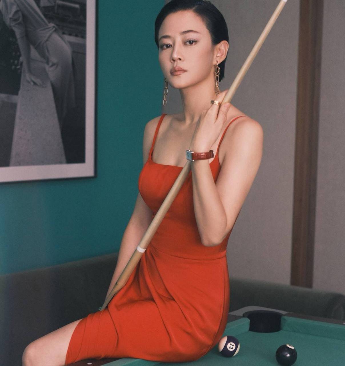 谭卓,1983年9月出生于吉林省长春市,中国内地女演员.