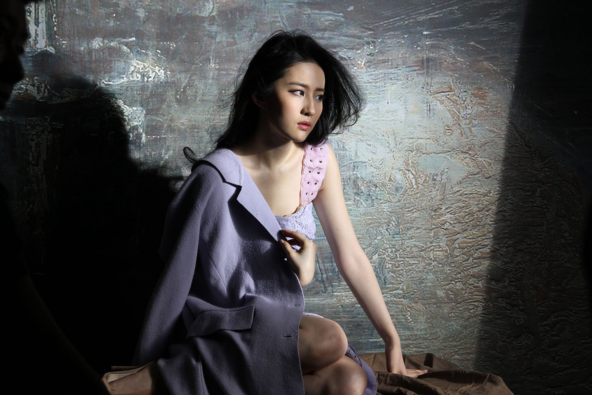 刘亦菲  神仙姐姐的美腿玉足你顶得住吗