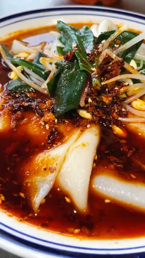 特色早餐美食,汉中热米皮!你一定没有吃过吧