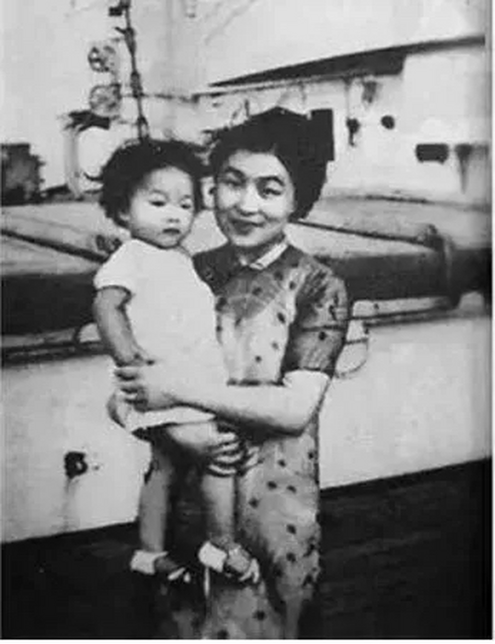 1937年5月19日,杨绛与钱钟书的爱情结晶——钱瑷,在英国牛津出生.