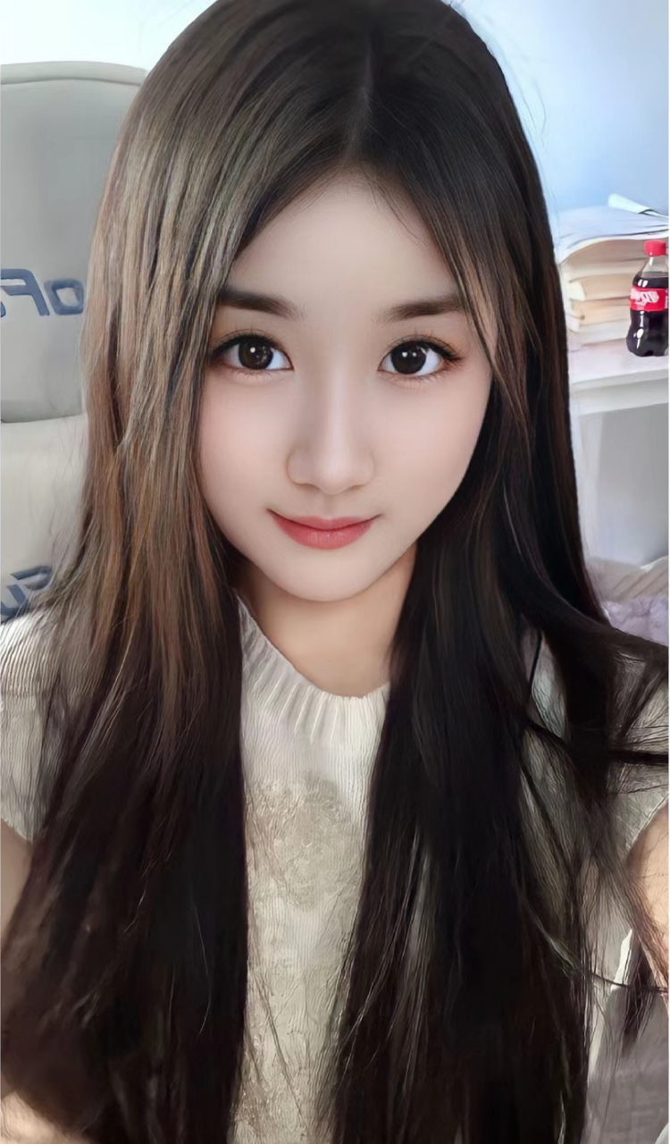 勾魂摄魄的大眼睛美女!