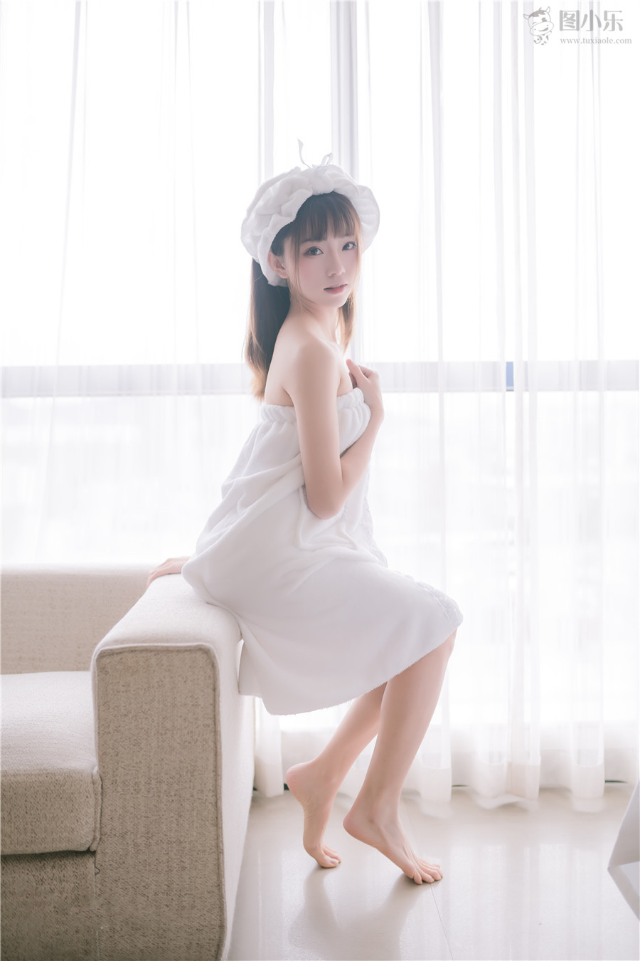 MTYHVOL-158-2.jpg