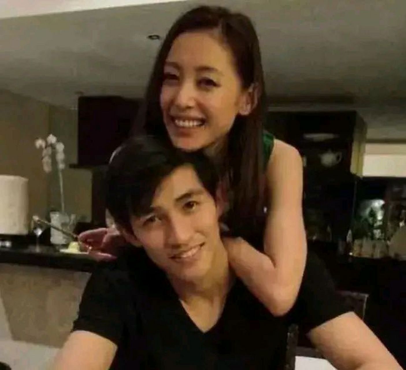 张天爱前男友被曝大瓜!