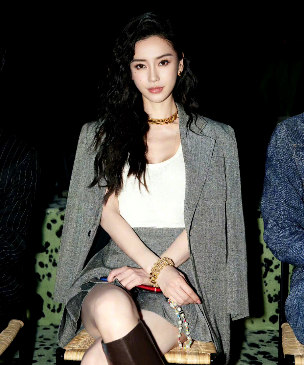 angelababy点了三个痣