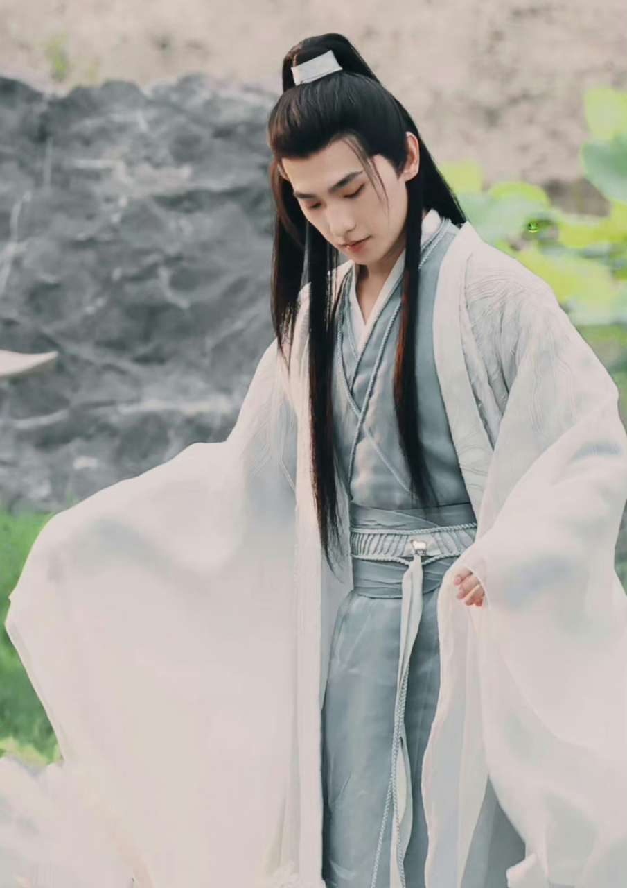 杨洋新剧斗笠造型好仙好绝.