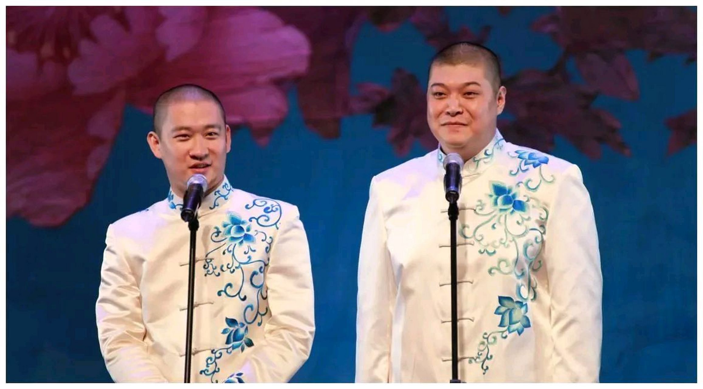 2010年,曹云金拉着搭档刘云天一起离开德云社,郭德纲舍不得刘云天,劝