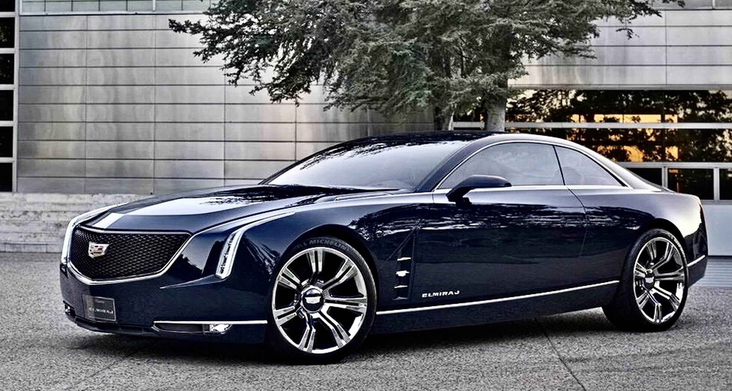 这是十年前的凯迪拉克豪华轿跑,再看看现在的bba们,哎!