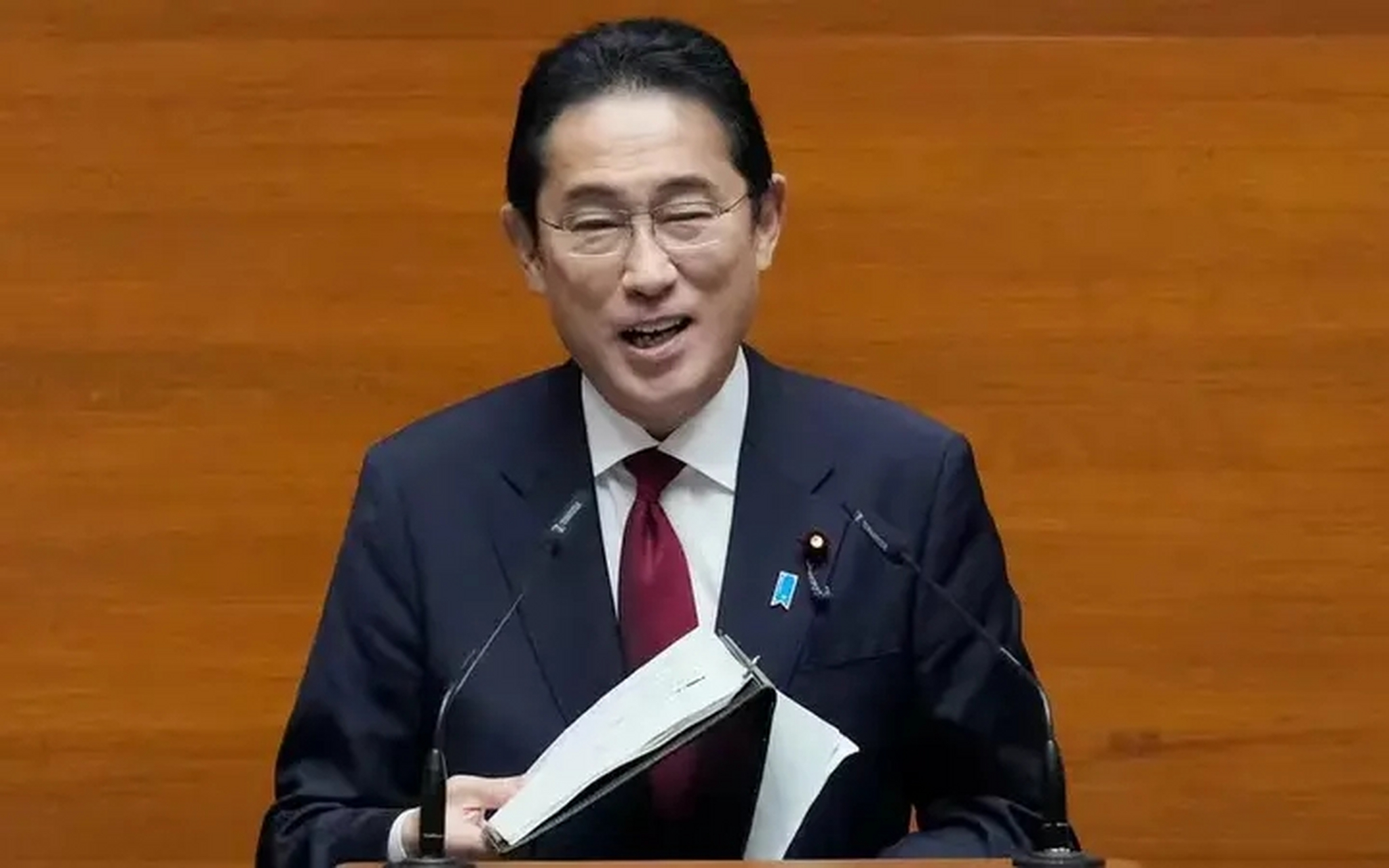 日本首相岸田文雄在菲律宾国会发表演讲,宣布日本