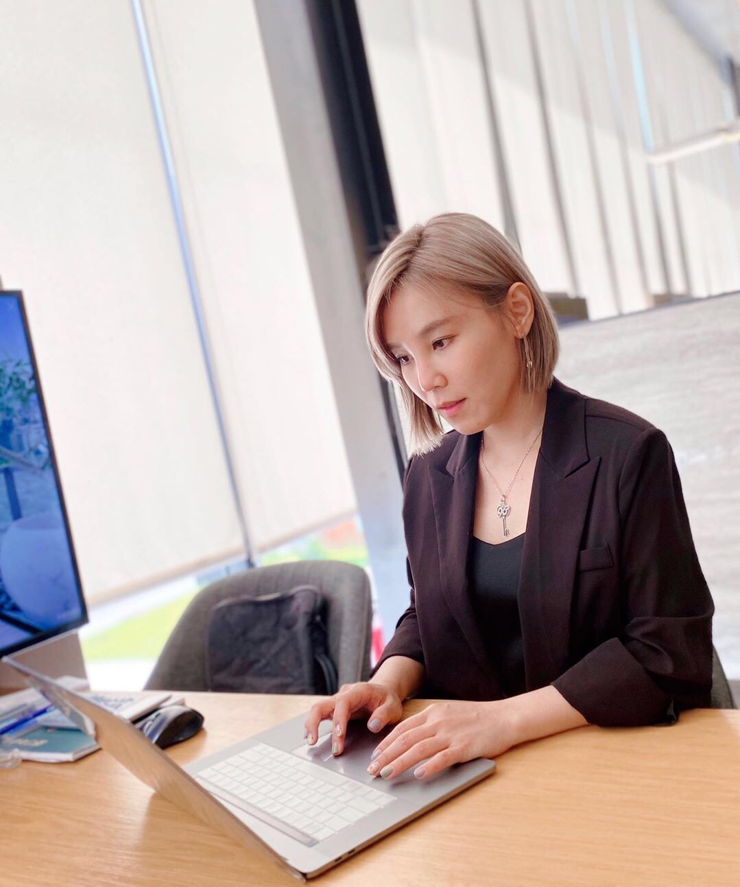 33岁歌手李佳薇自曝接受冻卵,费用16万冷冻17颗,引发网友关注!