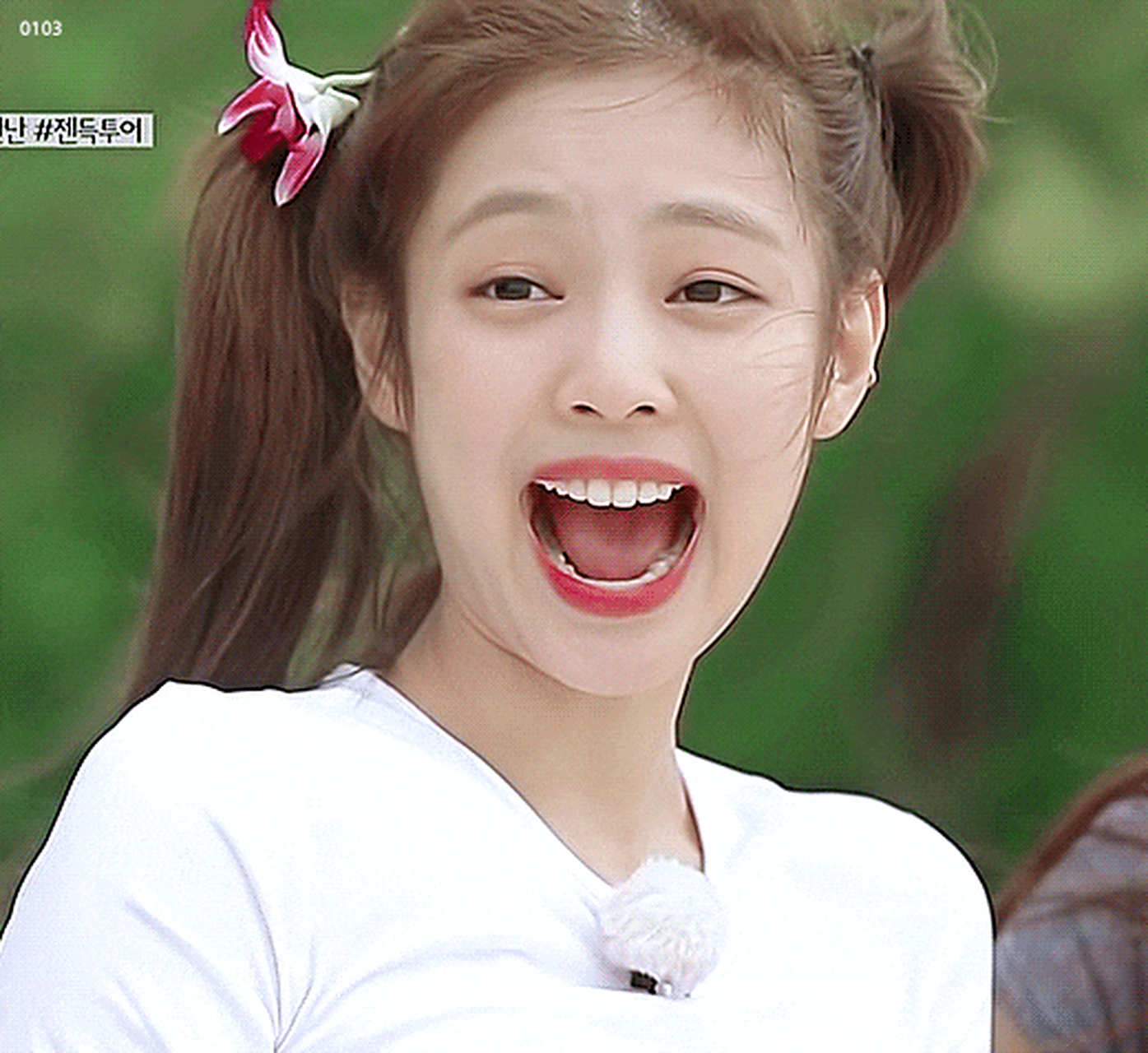 jennie ,一个唱rap的女孩子怎么会这么可爱,露牙龈也可以很漂亮