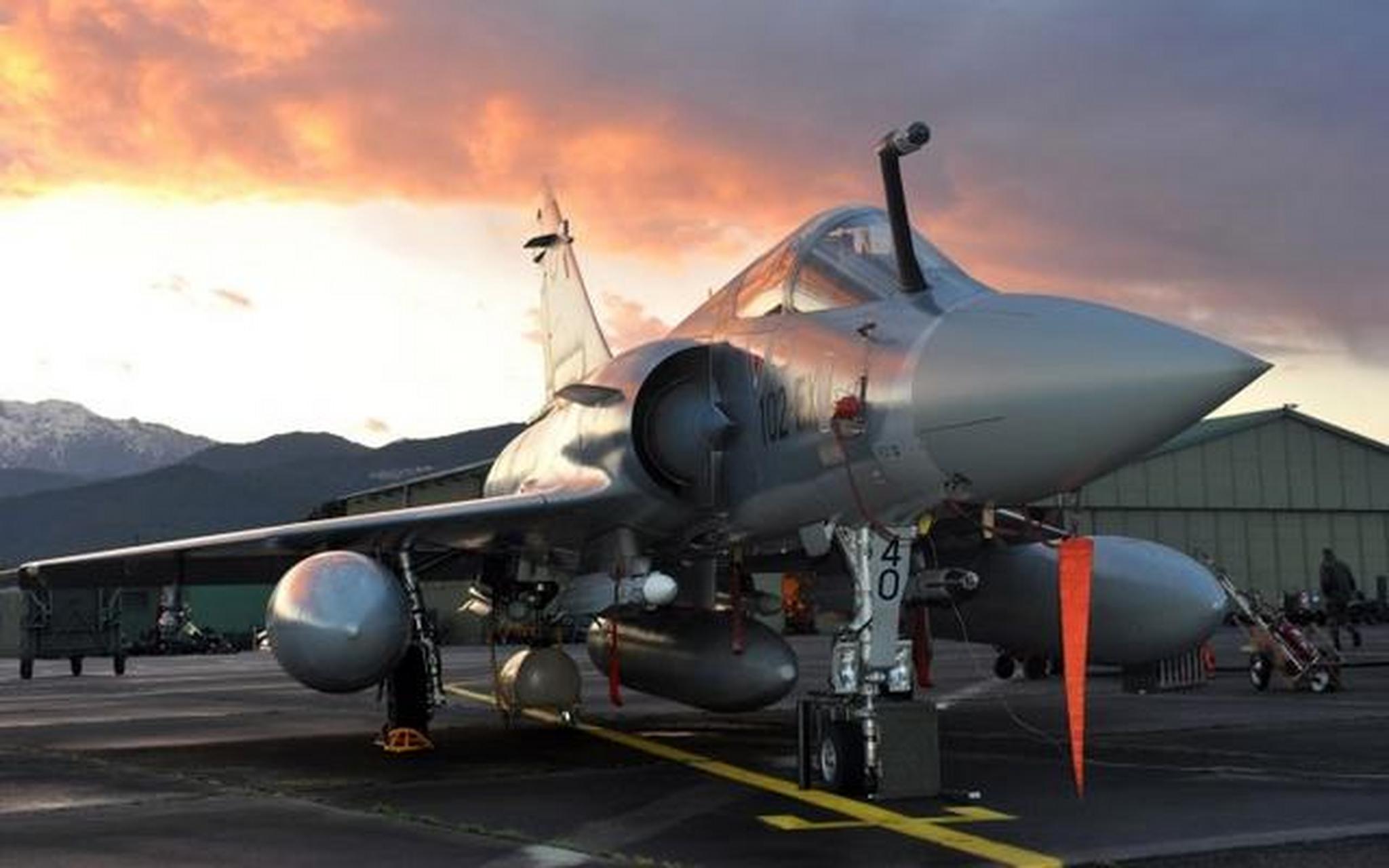 科技与和平:从美国空袭利比亚的教训看如何正确处理两者的关系.