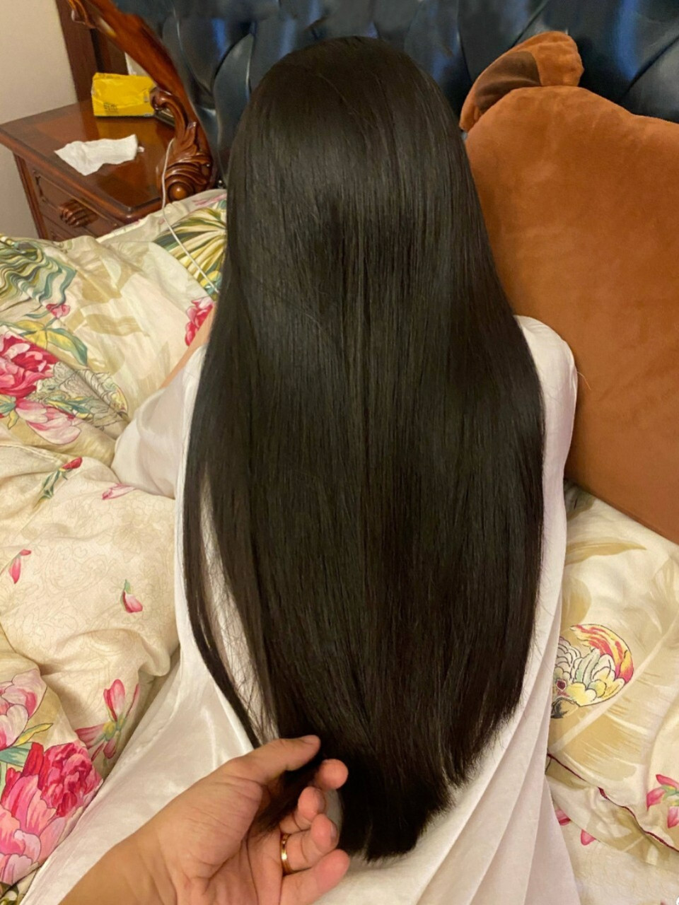 之前范冰冰分享了椰子油护发,今天给大家分享一下橄榄油护发!