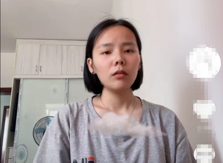 六一儿童节,郭威夫妇晒幸福,网友:心疼楷楷