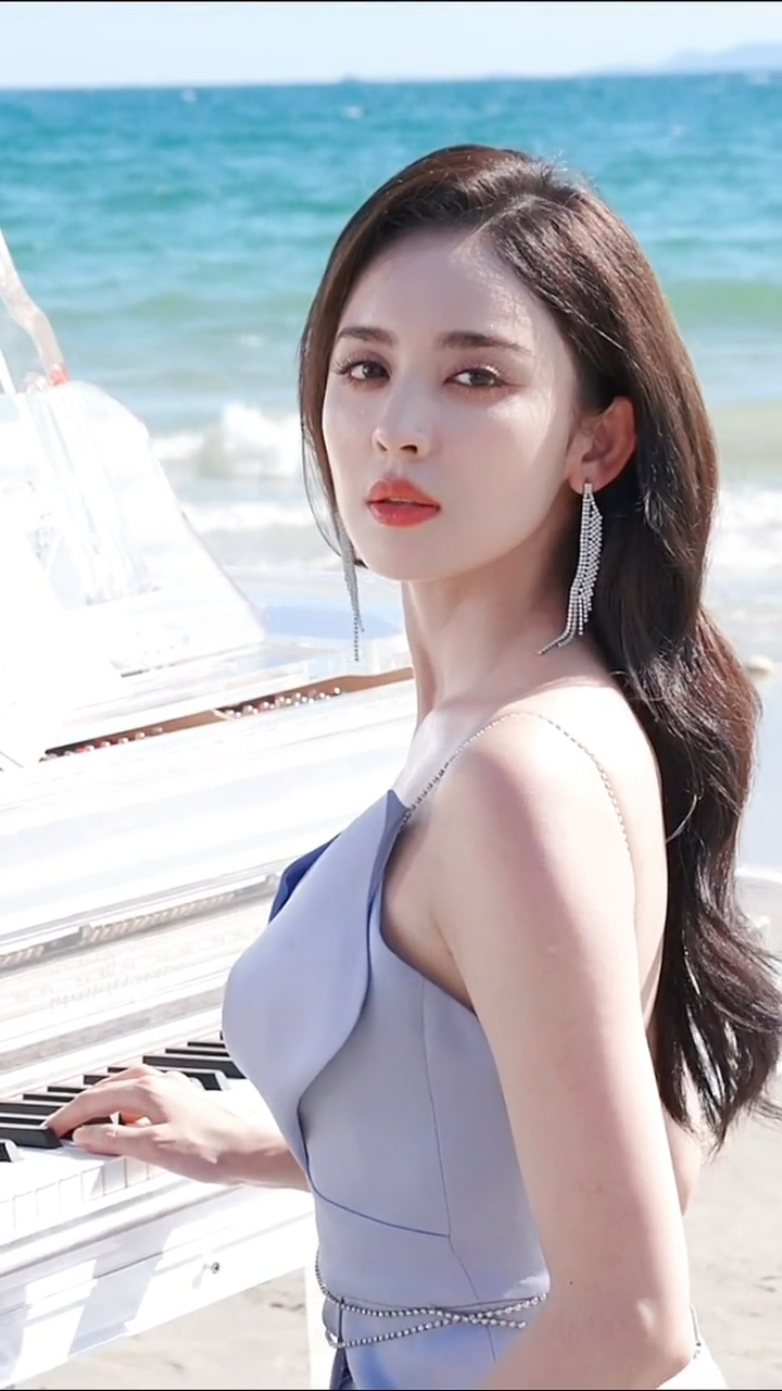 新疆女星颜值天花板古力娜扎 美极了