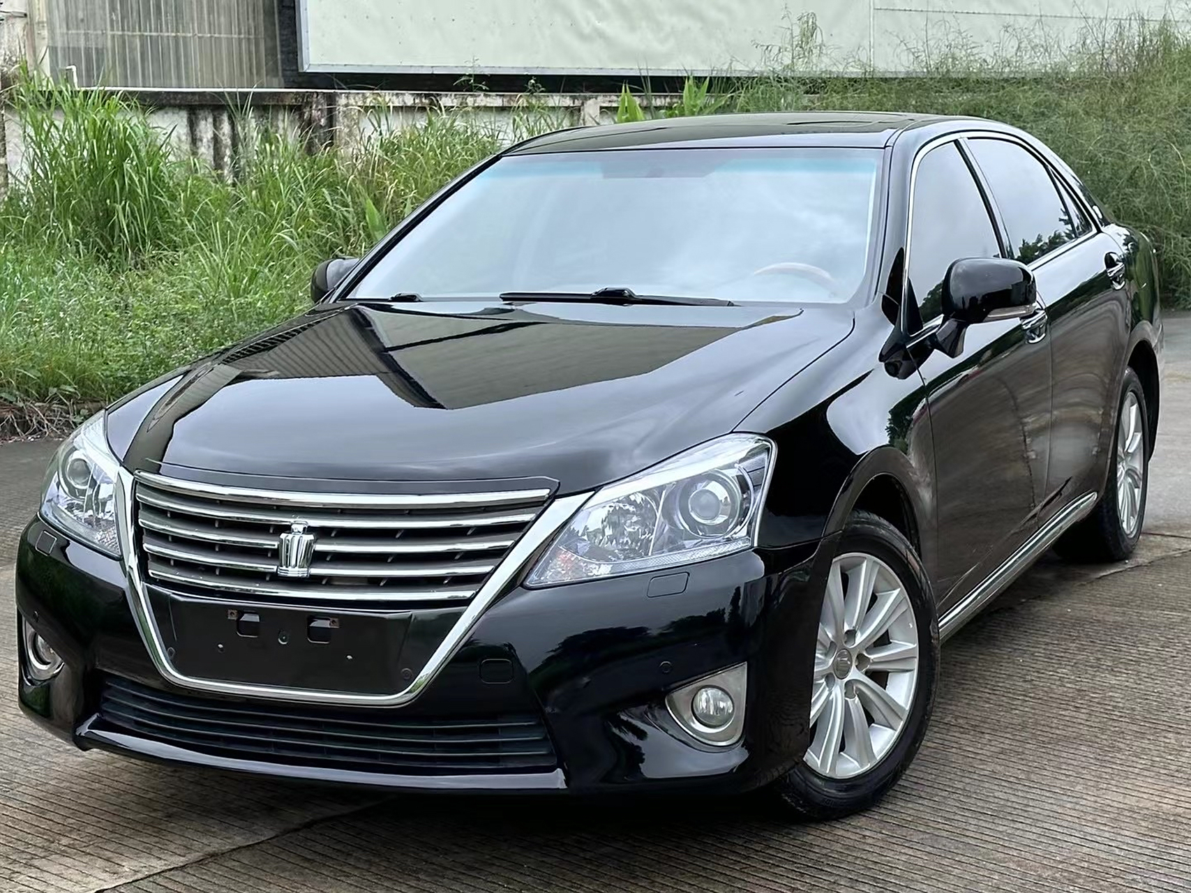 新到78152013年13代半大嘴皇冠2.