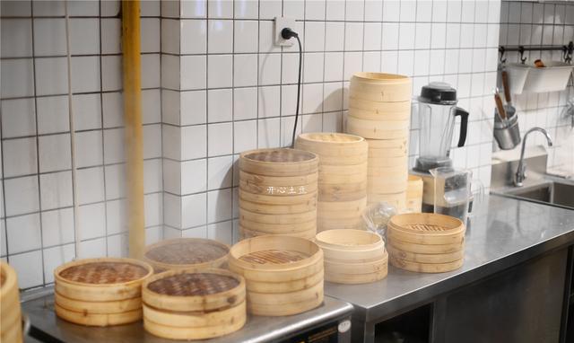 我,45岁被下岗,21年投了5万,在珠海开包子店,2年时间赚了40万